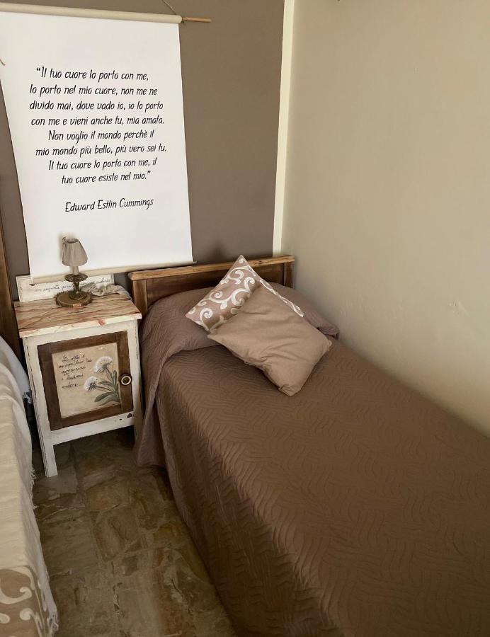 Quarto  Anticacascina Bed & Breakfast エクステリア 写真