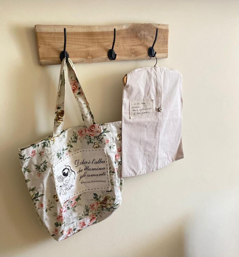 Quarto  Anticacascina Bed & Breakfast エクステリア 写真